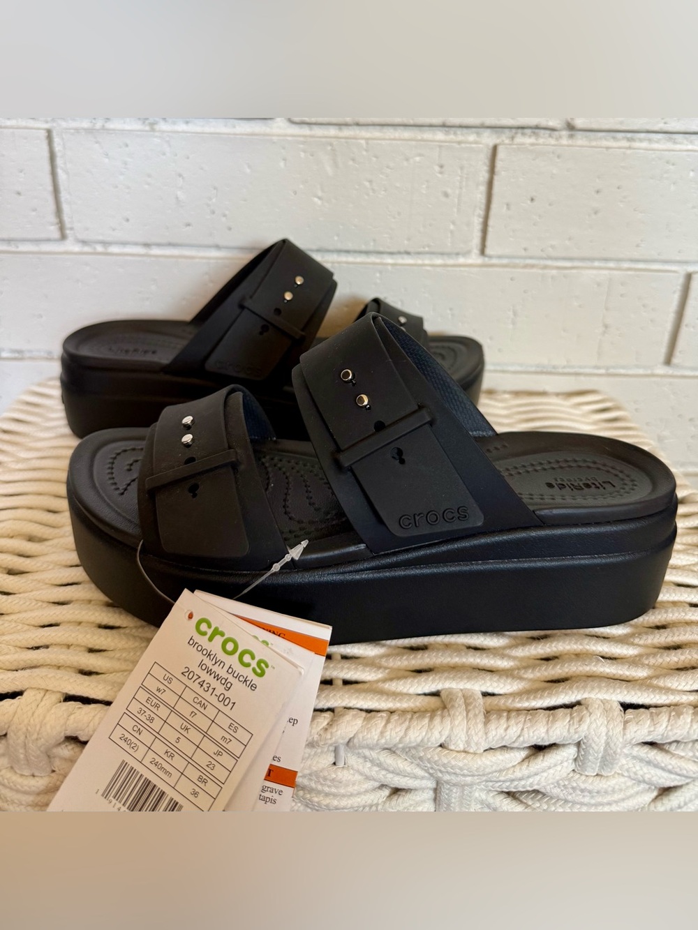 CROCS Black Platform Brooklyn Buckle Slide Sandals